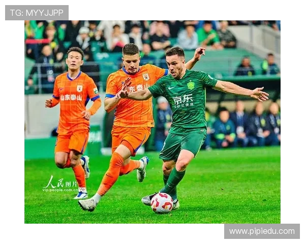 霸中超联赛排名：霸占中超联赛榜首的球队与赛季表现