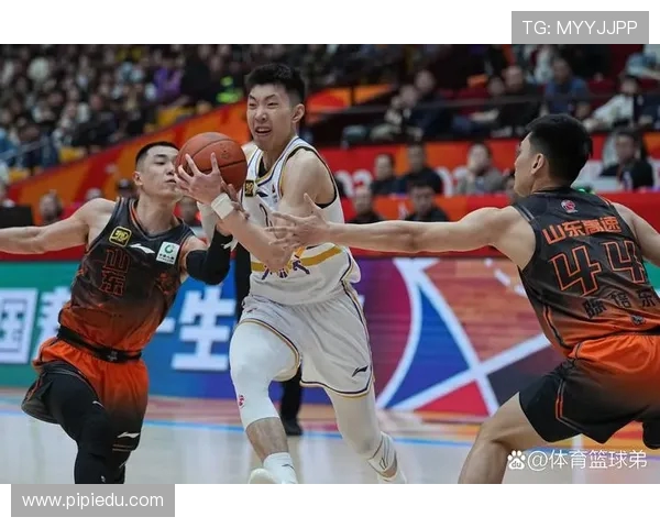 北控篮球队近年战绩回顾：从平庸到挑战者的蜕变