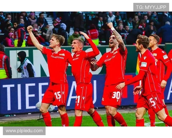 德甲德比战中代表性的球队比赛及其历史渊源