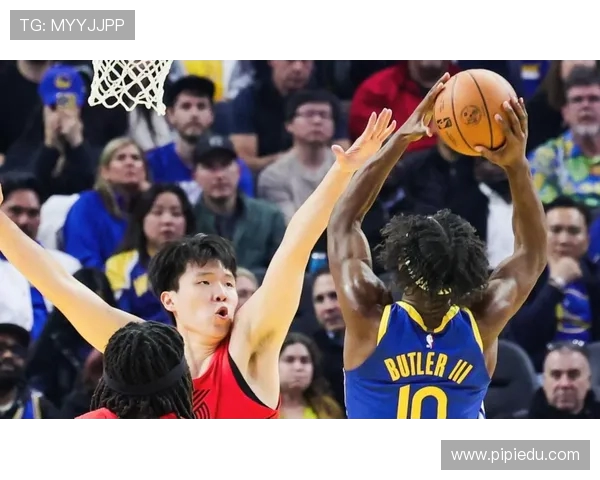 掘金在关键时刻防守失误频繁罚球问题严重影响比赛结果